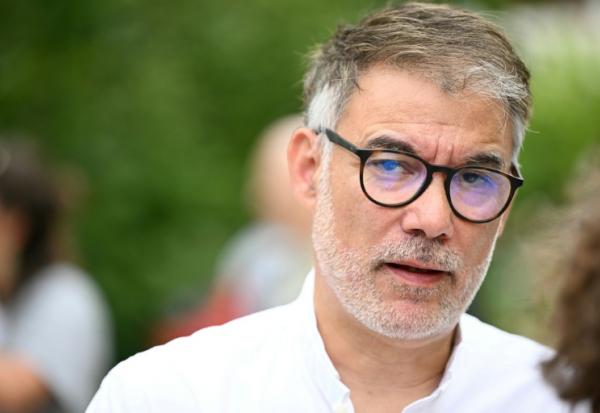 Le premier secrétaire du PS Olivier Faure aux universités d'été des Ecologistes, à Strasbourg, le 21 août 2025