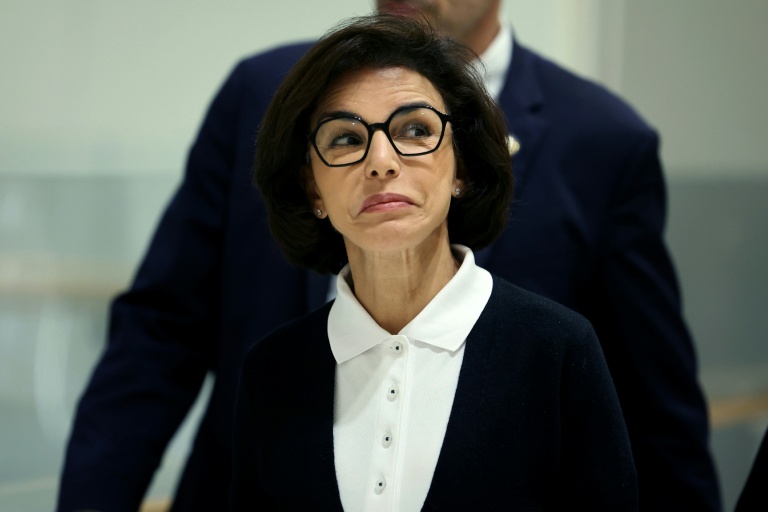 Rachida Dati arrive au palais de justice pour le dernier jour de son procès pour corruption, le 28 septembre 2026 à Paris