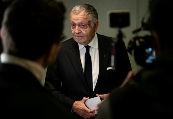 Jean-Michel Aulas, candidat à la mairie de Lyon, lors de l'inauguration de QG de campagne, le 25 novembre 2025 à Lyon