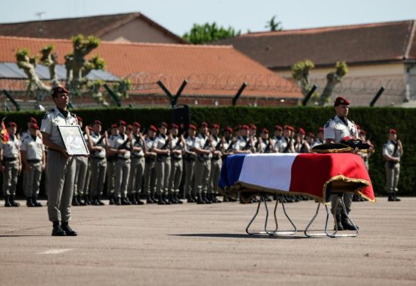 Hommage national au sergent-chef Florian Montorio, le 23 avril 2026 à Montauban (Tarn-et-Garonne). Ce casque   bleu a été tué le 18 avril dans une embuscade au Sud-Liban
