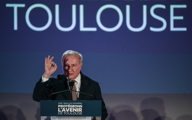Le maire sortant de Toulouse, Jean-Luc Moudenc, lors d'un meeting le 12 mars 2026 à Toulouse