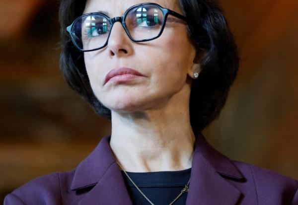 La ministre française de la Culture Rachida Dati à la 14e édition du festival d'histoire de l'art de Fontainebleau, en Seine-et-Marne, le 6 juin 2025