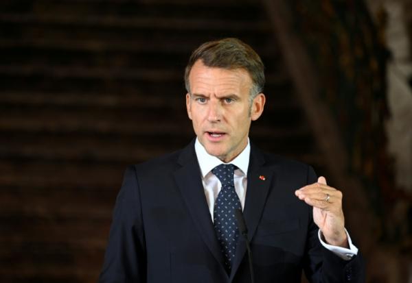 Le président français Emmanuel Macron lors d'une conférence de presse à Brühl, en Allemagne, le 17 juillet 2026