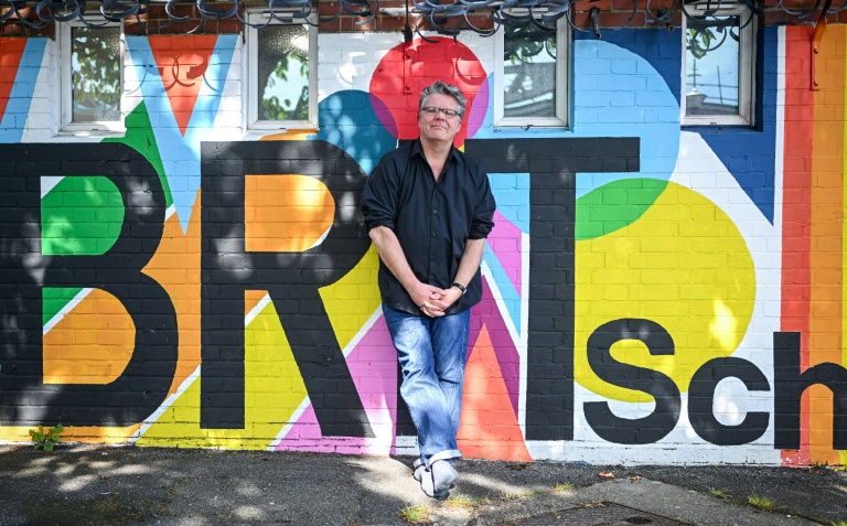 Stuart Worden, figure historique de la Brit School, où il travaille depuis 32 ans, le 14 avril 2026 à Croydon, dans le sud de Londres