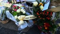 Des fleurs le jour des funérailles de Mehdi Kessaci, à Marseille, le 18 novembre 2025
