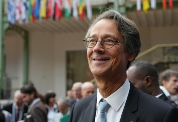 Le directeur général de Safran et président du Gifas, groupement des industries aérospatiales françaises à Paris, pendant le sommet international de l'espace, le 10 septembre 2026