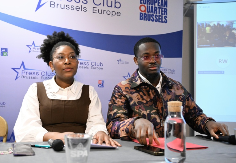 Yema et Mehdi Lumumba, deux petits-enfants de l'ex-Premier ministre congolais assassiné Patrice Lumumba, le 19 janvier 2026 à Bruxelles