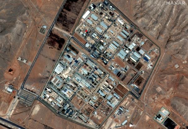 Image sattelite diffusée par la société Maxar Technologies montrant le site nucléaire iranien de Natanz après des frappes israéliennes, le 14 juin 2025