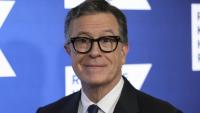 L'animateur et humoriste Stephen Colbert lors d'un gala à New York, le 9 décembre 2025