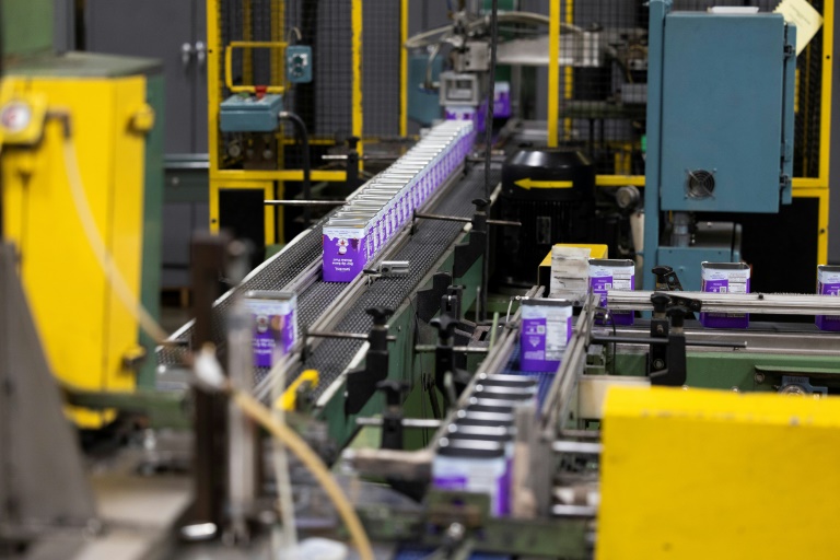 Dans une usine de l'entreprise Independant Can, qui fabrique des boîtes en fer blanc, à Belcamp, dans le Maryland, le 25 juin 2025