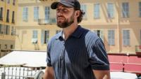 Le streamer Owen Cenazandotti, alias Naruto, arrive au tribunal de Nice, le 6 juillet 2026, pour l'ouverture de son procès, avec son collègue streamer Safine Hamadi, alias Safine, poursuivis pour des faits de violence liés au décès de Raphaël Graven, connu en ligne sous le nom de Jean Pormanove, survenu lors d'une diffusion en direct