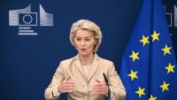 La présidente de la Commission européenne, Ursula von der Leyen, présente le plan "EU inc." lors d'une conférence de presse à Bruxelles, le 18 mars 2026