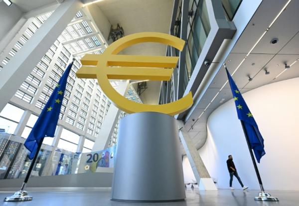 La Banque centrale européenne devrait laisser ses taux directeurs inchangés jeudi, malgré une inflation persistante