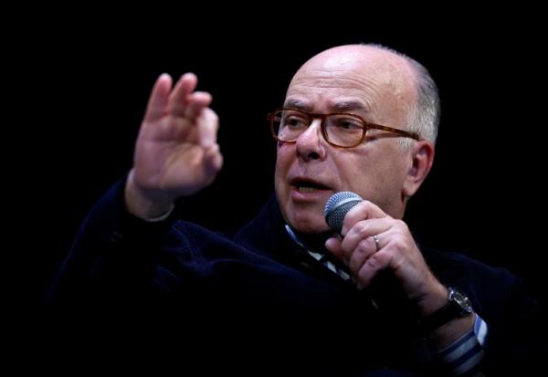 L'ancien Premier ministre Bernard Cazeneuve, à Paris le 11 avril 2026