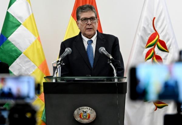 Le ministre bolivien des Hydrocarbures et de l’Énergie, Marcelo Blanco, s’exprime lors d’une conférence de presse à La Paz, le 2 septembre 2026
