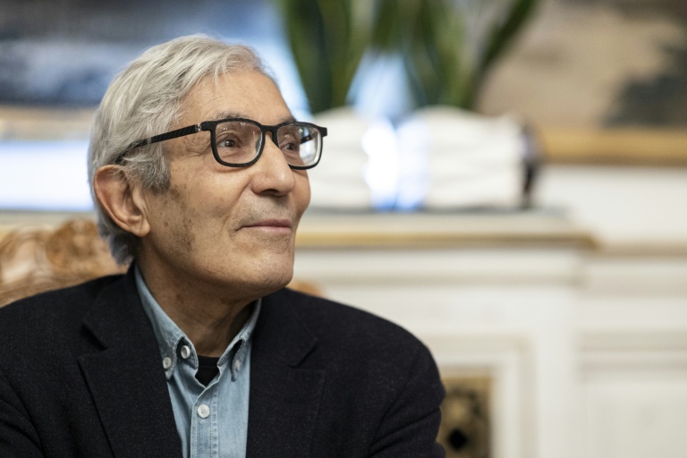 L'écrivain franco-algérien Boualem Sansal après avoir reçu la médaille de la ville de Strasbourg, dans l'est de la France, le 26 janvier 2026