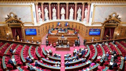 Le Sénat entame mercredi son marathon budgétaire par l'examen du budget de la Sécurité sociale, une occasion pour la droite de marteler son opposition inflexible à la suspension de la réforme des retraites