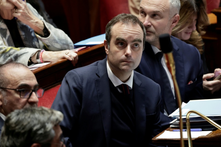 Le Premier ministre Sébastien Lecornu à l'Assemblée nationale, le 17 décembre 2025 à Paris