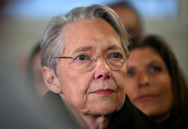 L'ancienne Première ministre et actuelle ministre de l'Education nationale démissionnaire, Elisabeth Borne, ici à Longjumeau (Essonne), le 6 janvier 2025