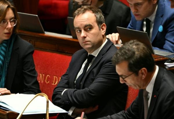 Le Premier ministre Sébastien Lecornu, à l'Assemblée nationale le 3 décembre 2025 lors de la discussion du budget de Sécurité sociale LORS DE LA DISCUSSIONDU BUDGET DE LA S 