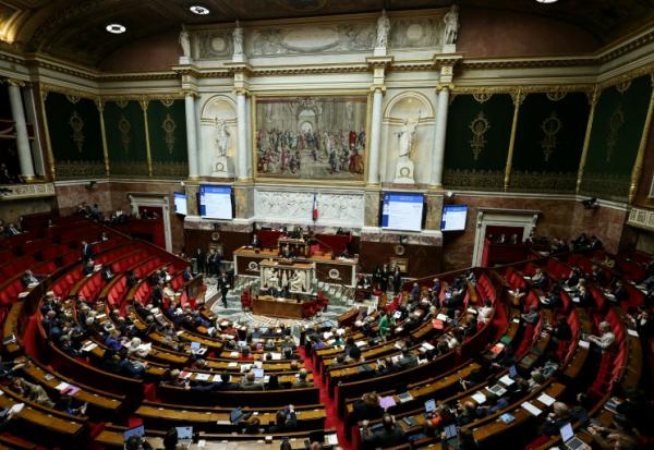 Les députés ont commencé à examiner la partie recettes du projet de budget de l'État le 24 octobre 2025 à l'Assemblée nationale