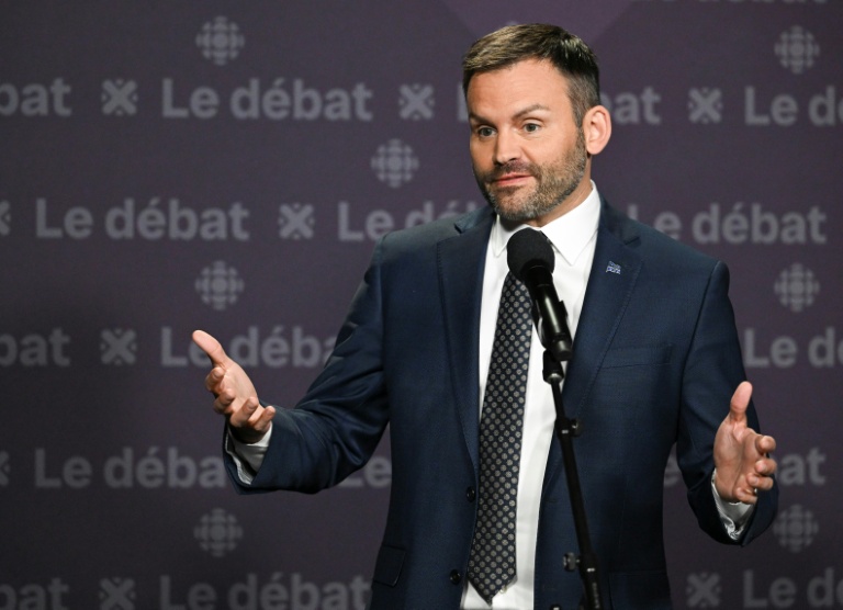Le chef du Parti québécois (PQ), Paul St-Pierre Plamondon, s'adresse aux médias à Montréal (Québec, Canada), le 23 septembre 2026