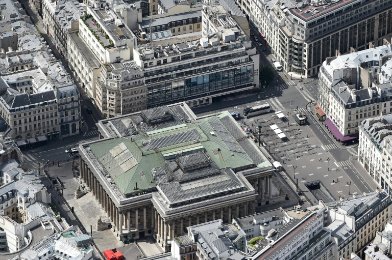 Vue aérienne de la place de la Bourse, à Paris, le 14 juillet 2017