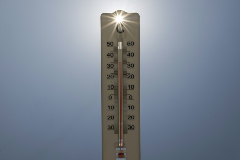 Plus d'un tiers des Français seront dimanche soumis au niveau maximal d'alerte canicule de Météo-France