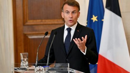 Le président Emmanuel Macron à Athènes le 25 avril 2026