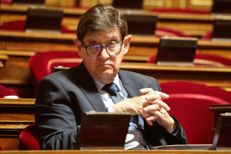 Le président des sénateurs socialistes, Patrick Kanner, le 13 avril 2026 au Sénat, à Paris