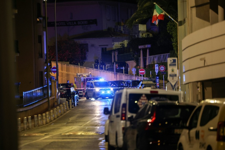 Un périmètre de sécurité de la police installé après une l'explosion à Monaco, le 29 juin 2026