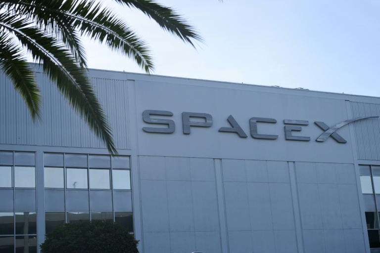 L'entrée de SpaceX à Wall Street, la plus grosse introduction en Bourse de l'histoire, repose entièrement sur Elon Musk, qui cumulera plusieurs fonctions
