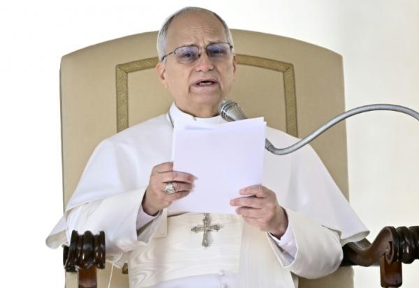 Le pape Léon XIV lors de l'audience générale hebdomadaire place Saint-Pierre au Vatican, le 18 février 2026