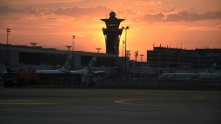 La tour de contrôle de l'aéroport d'Orly (Val-de-Marne), le 26 juin 2020