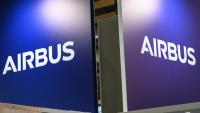 Le logo d'Airbus au FIC (International Cybersecurity Forum) à Lille, dans le nord de la France, le 8 juin 2022