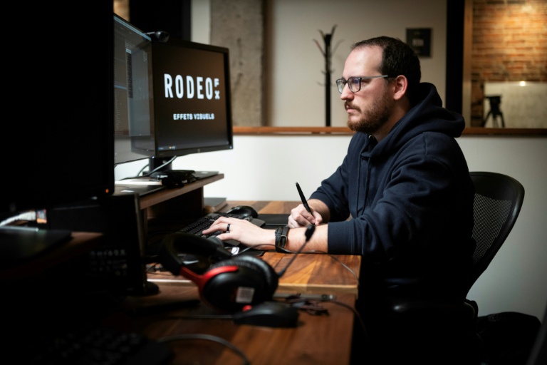 Philip Harris-Genois, modeleur 3D, au studio Rodeo FX, à Montréal, le 29 janvier 2026