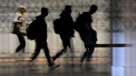 Les États-Unis ont détruit des dizaines de milliers d'emplois en février, un développement qui ravive les inquiétudes sur l'état réel de l'économie américaine dont Donald Trump vante la bonne santé