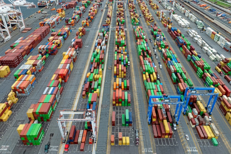 Des conteneurs dans le port américain de Baltimore, le 10 avril 2025