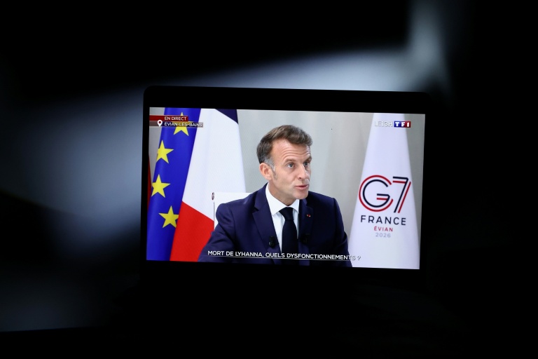 Emmanuel Macron interviewé sur la chaîne TF1 à Évian, le 15 juin 2026
