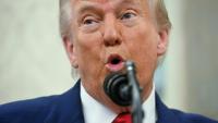 Le président américain Donald Trump dans le Bureau ovale de la Maison Blanche, à Washington, le 28 mai 2025 
