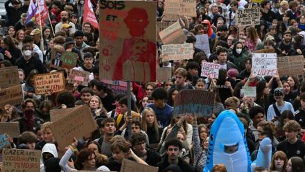 Manifestation de lycéens et d'étudiants à Nantes le 13 octobre 2026