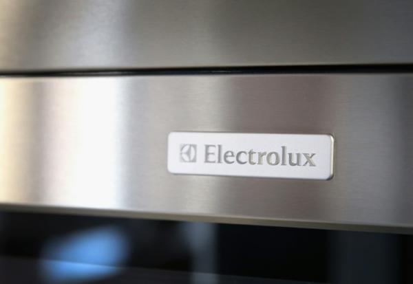Un four micro-ondes Electrolux le 8 septembre 2014 à Chicago (Illinois)