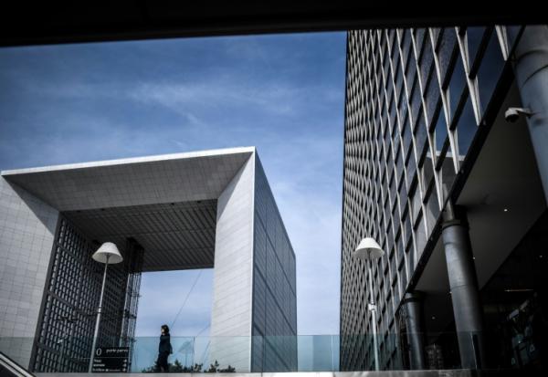 Une femme salariée sur quatre se dit "en mauvaise santé mentale" contre 19% des hommes, un constat qui s'aggrave chez les moins de 40 ans, selon une étude d'Ipsos-BVA pour le cabinet Qualisocial publiée lundi