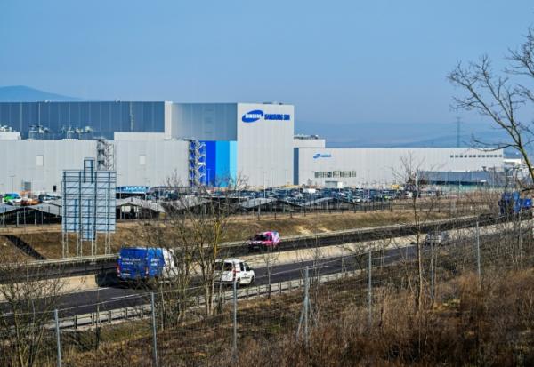 Une usine de batteries pour véhicules électriques du géant sud-coréen Samsung à Göd, à environ 25 km au nord de la capitale hongroise Budapest, le 3 mars 2026