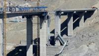 Le pont B1 détruit à Karaj, au lendemain d'une frappe américaine, le 3 avril 2026 en Iran