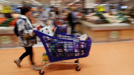 Glace Intermarché, skyr Carrefour, cake marbré Biocoop... Grande distribution et enseignes spécialisées peaufinent leurs marques propres