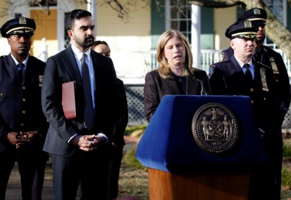 La cheffe de la police new-yorkaise Jessica Tisch lors d'une conférence de presse le 9 mars 2026, à New York, aux Etats-Unis