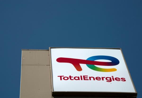 Logo TotalEnergies à Berlin le 29 avril 2022.