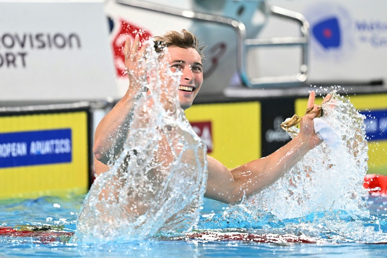 Maxime Grousset, médaillé d'argent sur le 50 m papillon aux Cahmpionnats d'Europe, le 11 août 2026 à Saint-Denis