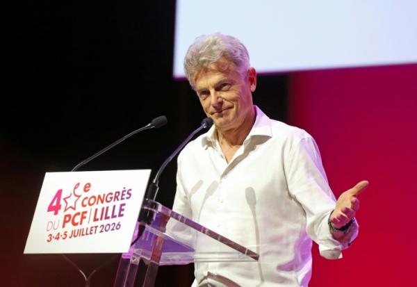 Fabien Roussel donne un discours au congrès du Parti communiste, le 3 juillet 2026 à Lille (Nord)